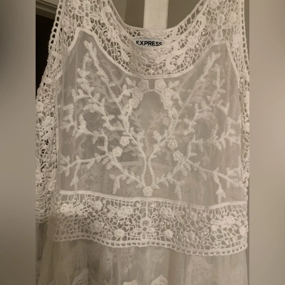 Express Top - Picture 3 of 5